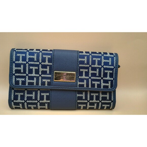 Tommy Hilfiger Women's Checkbook Wallet Navy - Preowned - Picture 1 of 7